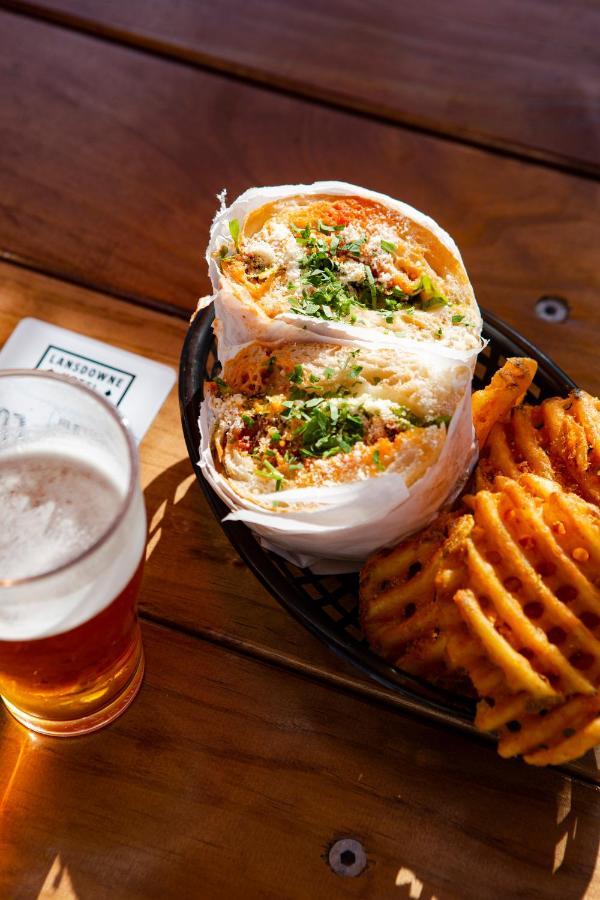 The Lansdowne Hotel Sydney Esterno foto